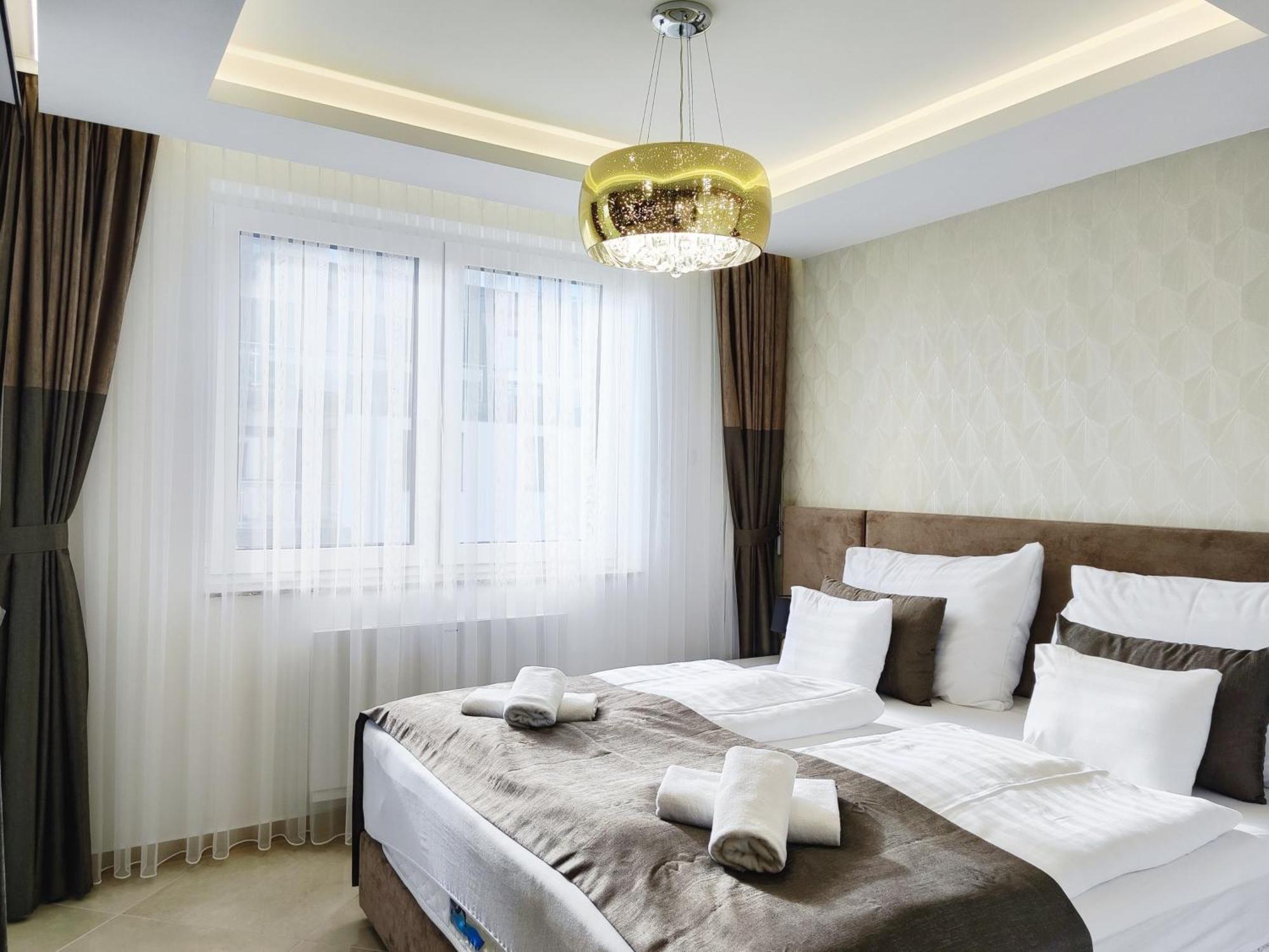 Royal Liberty Apartment Keszthely Kültér fotó