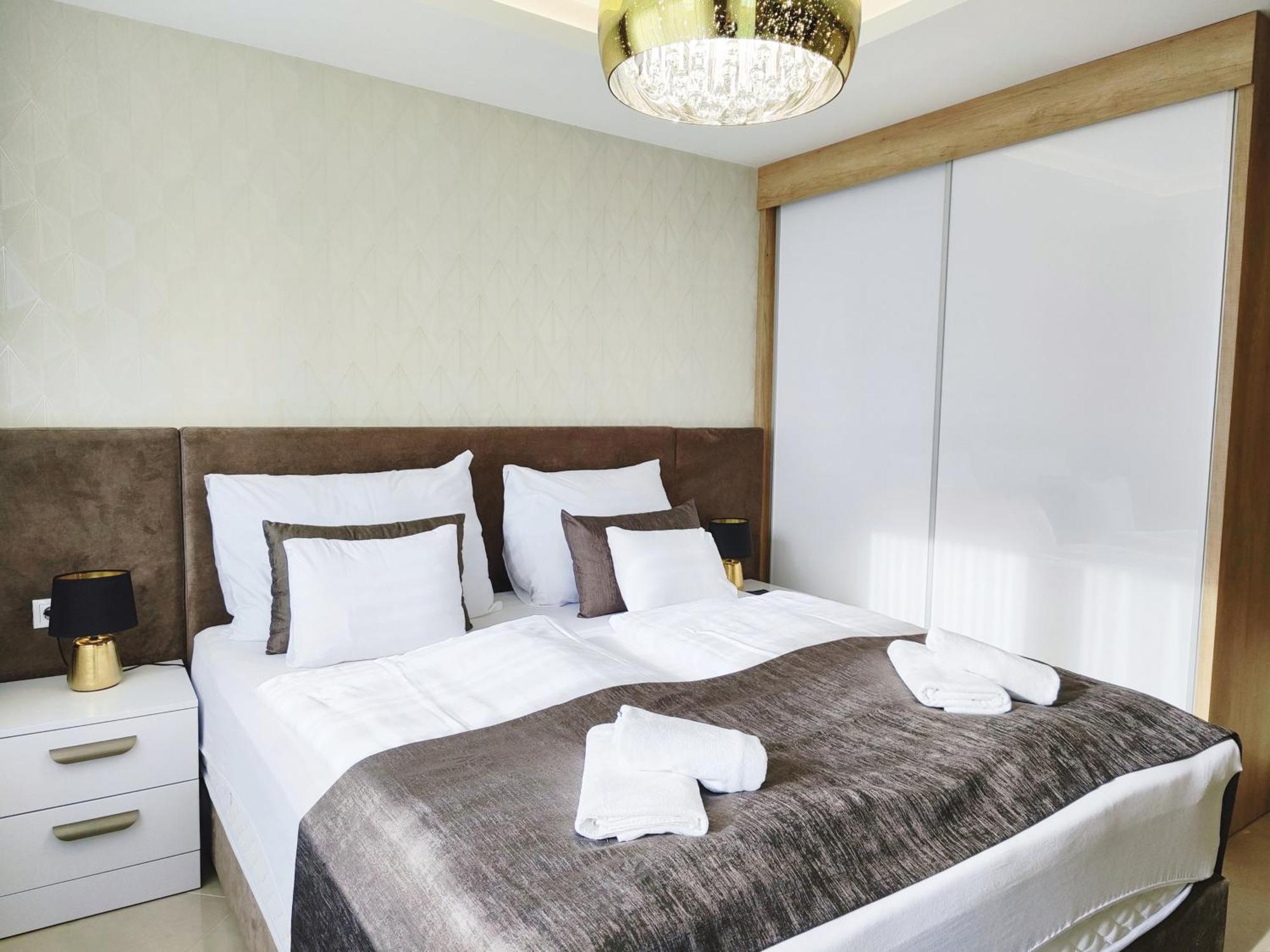 Royal Liberty Apartment Keszthely Kültér fotó